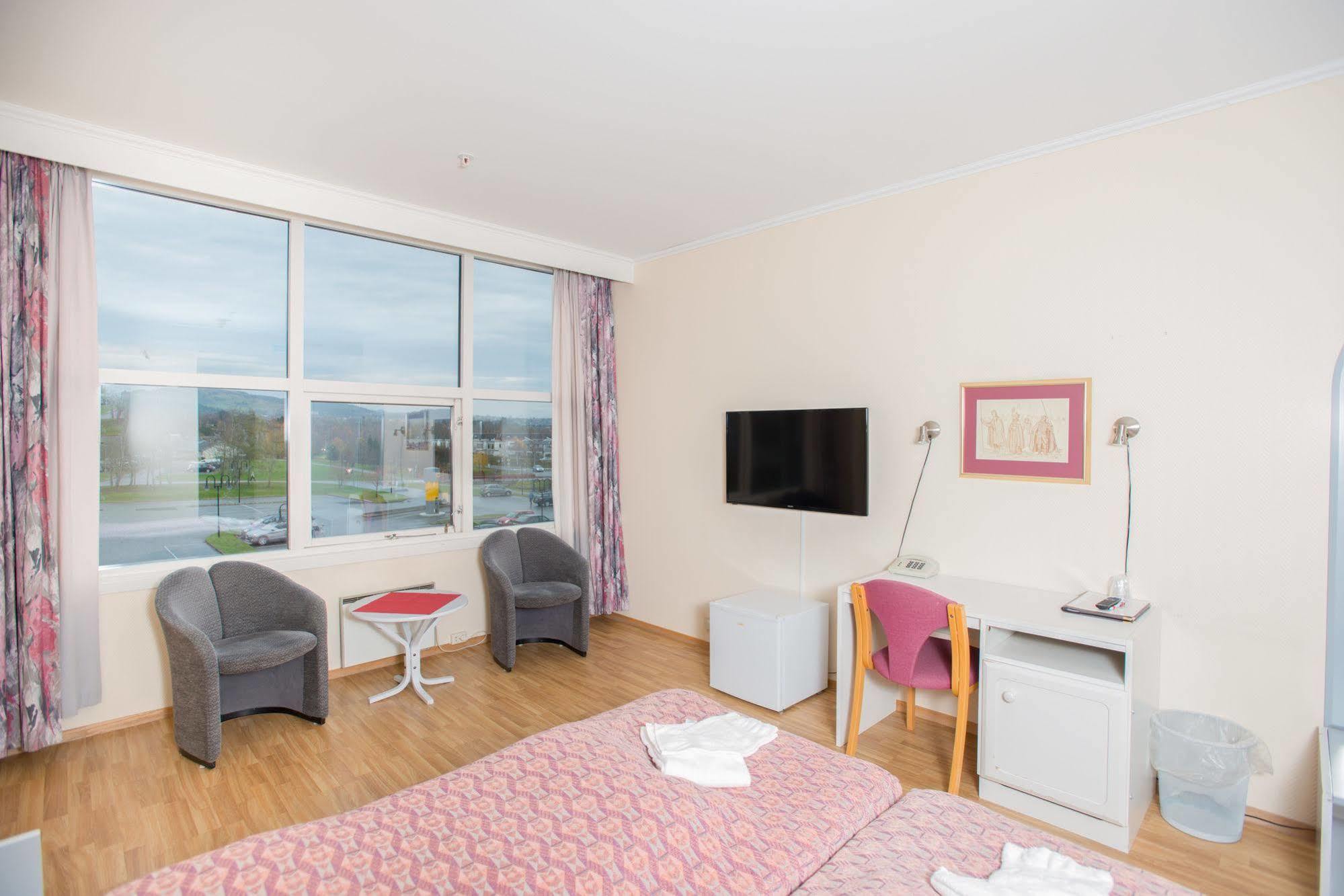 Stiklestad Park Hotel Вердал Экстерьер фото